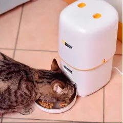 Ferplast Risto Pet Feeder - Автоматичен диспенсър за храна за кучета и котки