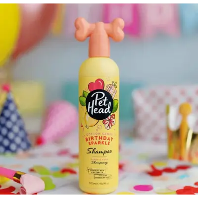Pet Head Birthday edition – празничен шампоан за кучета с уникални аромати - 300 мл