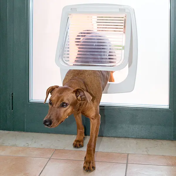 Вратичка за котки и кучета Ferplast Swing 15 - Kафява