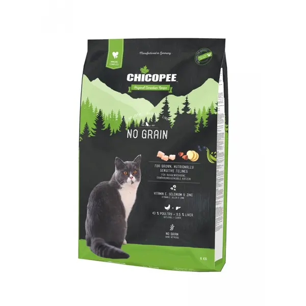 Chicopee Храна за котка  Holistic Nature Line No Grain за чувствителни и над 7 години, 8 кг