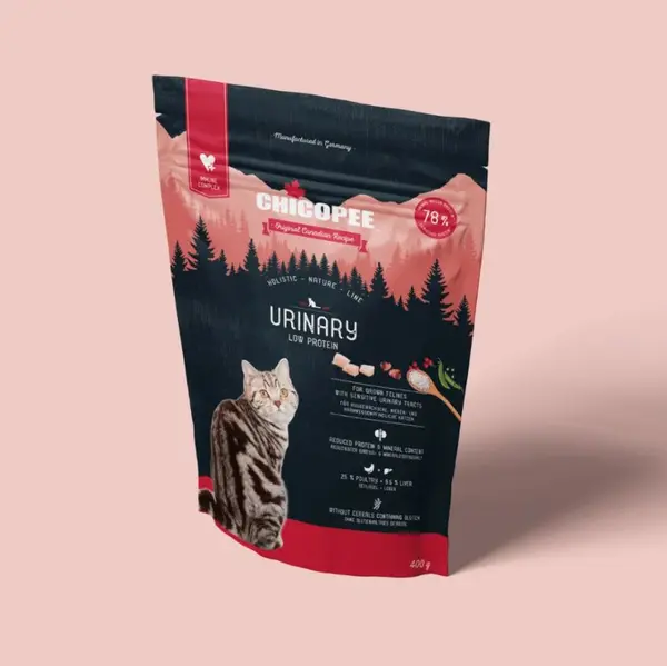 Chicopee Holistic Urinary - пълноценна суха храна за израснали котки при проблеми с уринарния тракт, 400 г