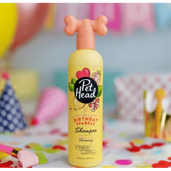 Pet Head Birthday edition – празничен шампоан за кучета с уникални аромати - 300 мл