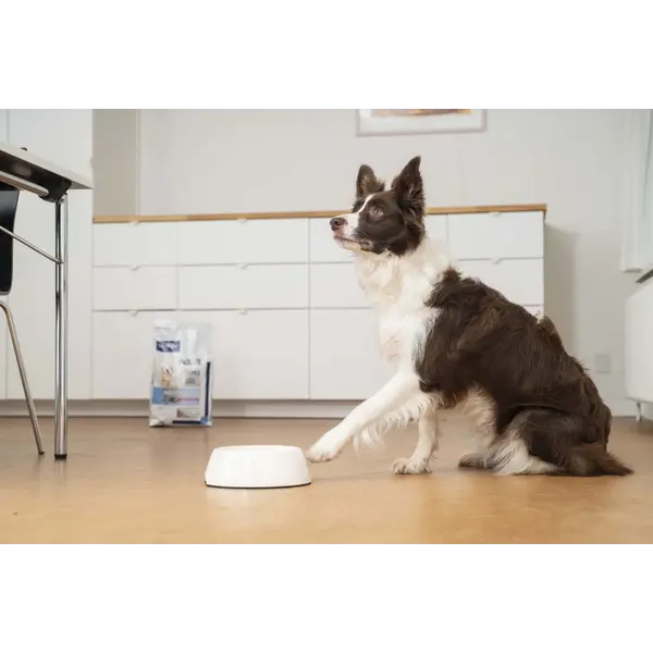 Virbac HPM Adult Neutered Dog Large & Medium- за кастрирани кучета средни и големи породи - 3 кг