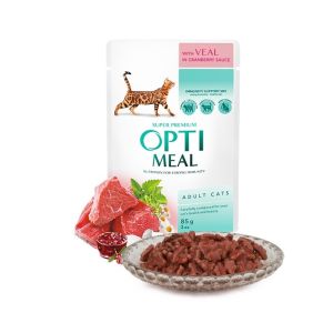 Opti Meal Pouch Adult Cat With Veal In Cranberry Sauce - пълноценна мокра храна за възрастни котки с телешко в сос от червени боровинки